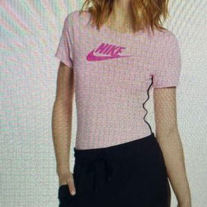 Nike Sportswear Heritage Bodysuit